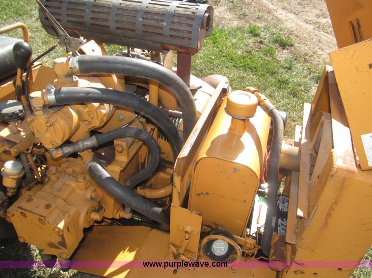 image for item F7164 Case Davis Mini Sneaker articulated vibratory plow