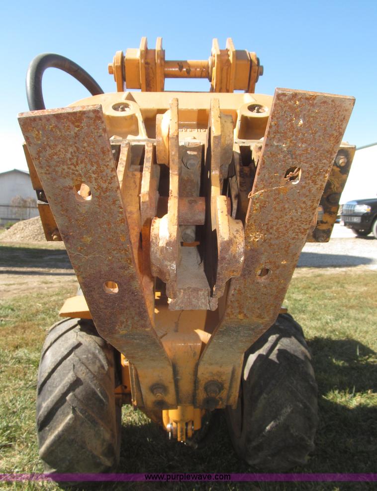 image for item F7164 Case Davis Mini Sneaker articulated vibratory plow