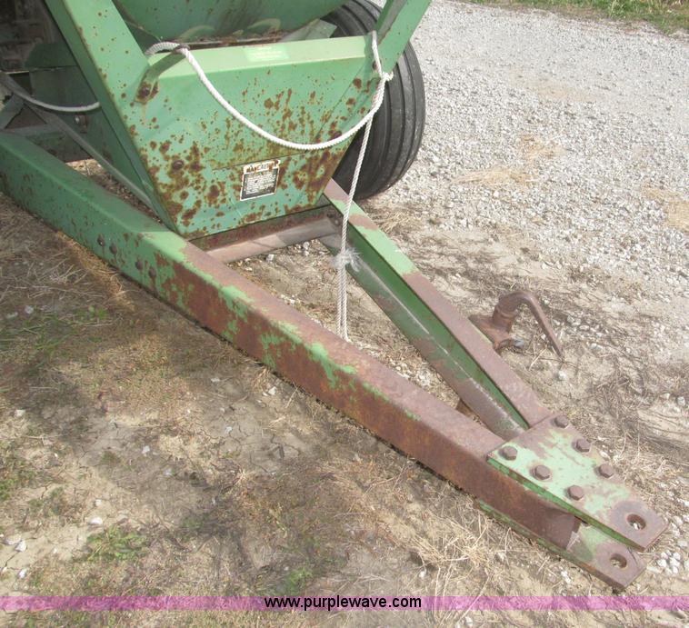John Deere 602 fertilizer spreader in Eagle, NE Item F7168 sold
