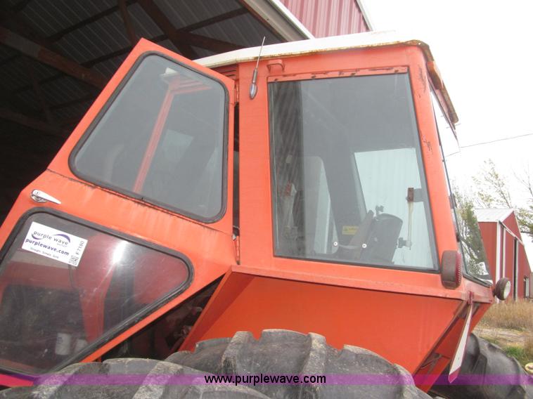 image for item F7180 Allis Chalmers AC7000 tractor