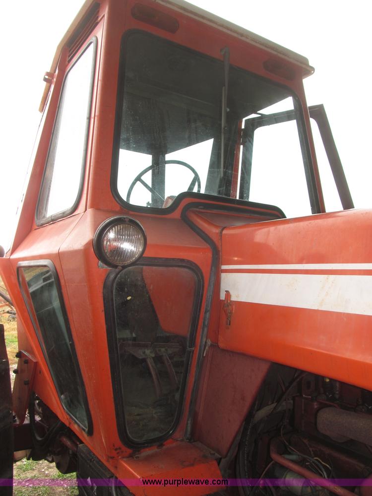 image for item F7180 Allis Chalmers AC7000 tractor