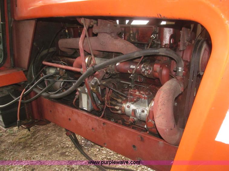 image for item F7180 Allis Chalmers AC7000 tractor