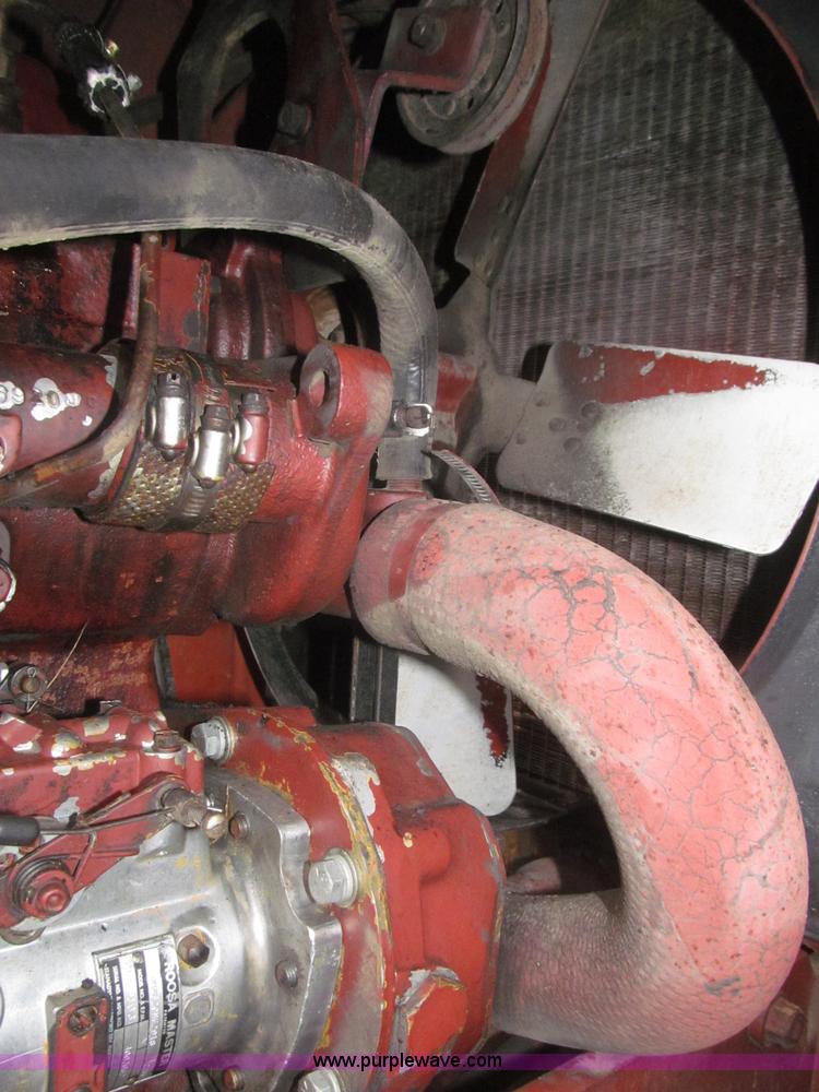 image for item F7180 Allis Chalmers AC7000 tractor