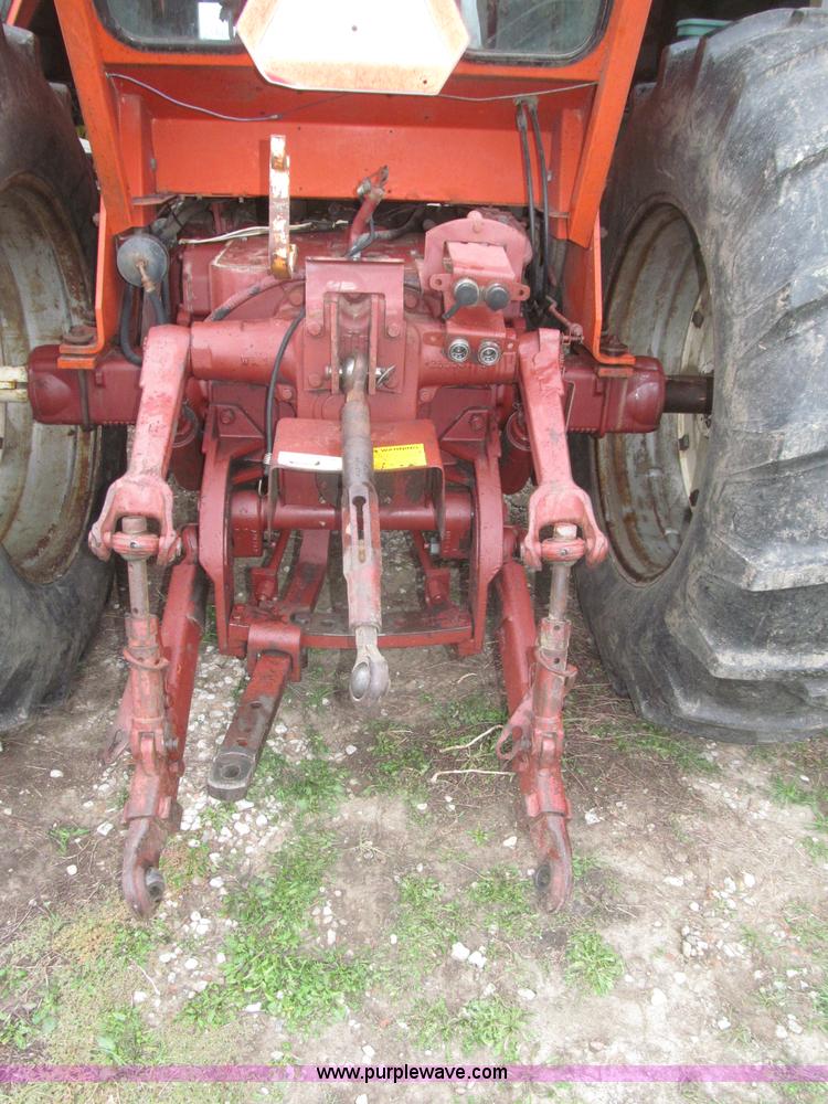 image for item F7180 Allis Chalmers AC7000 tractor