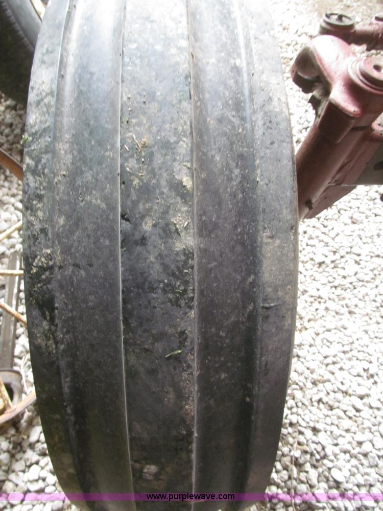 image for item F7180 Allis Chalmers AC7000 tractor