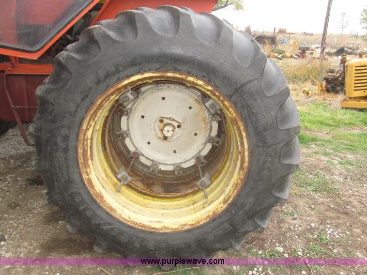 image for item F7180 Allis Chalmers AC7000 tractor