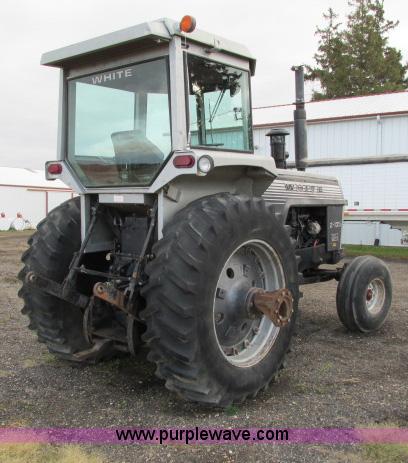 image for item G8922 White 2-135 Field Boss tractor