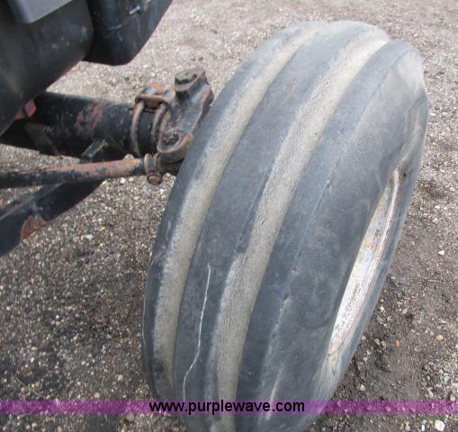 image for item G8922 White 2-135 Field Boss tractor