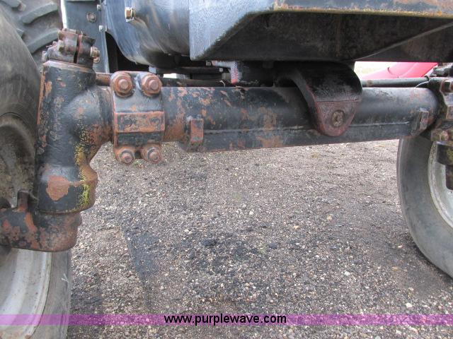 image for item G8922 White 2-135 Field Boss tractor