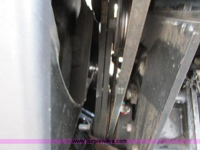 image for item G8922 White 2-135 Field Boss tractor