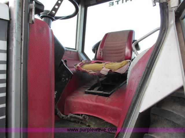 image for item G8922 White 2-135 Field Boss tractor