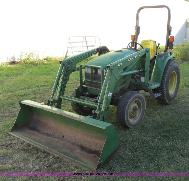image for item G8943 John Deere 4310 tractor