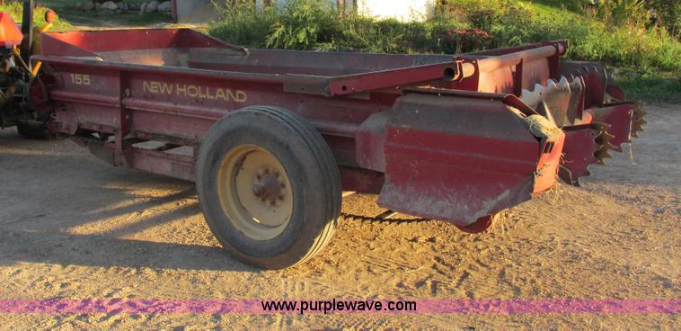 image for item G8945 New Holland 155 manure spreader