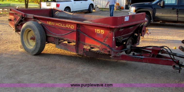 image for item G8945 New Holland 155 manure spreader
