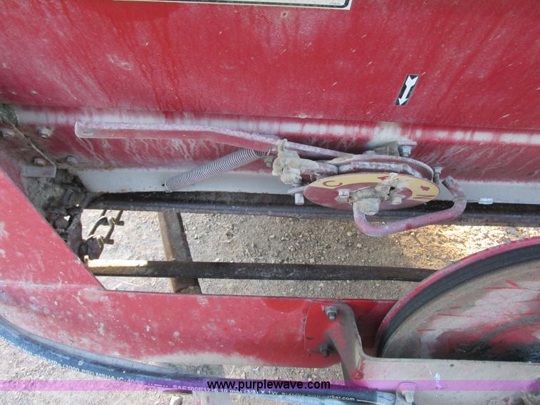 image for item G8945 New Holland 155 manure spreader