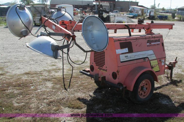 image for item I4219 Allmand Night-Lite Pro light tower