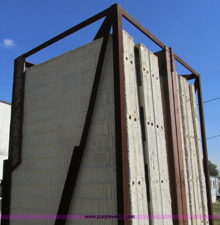 image for item I4228 (15) Symons Silver aluminum concrete forms