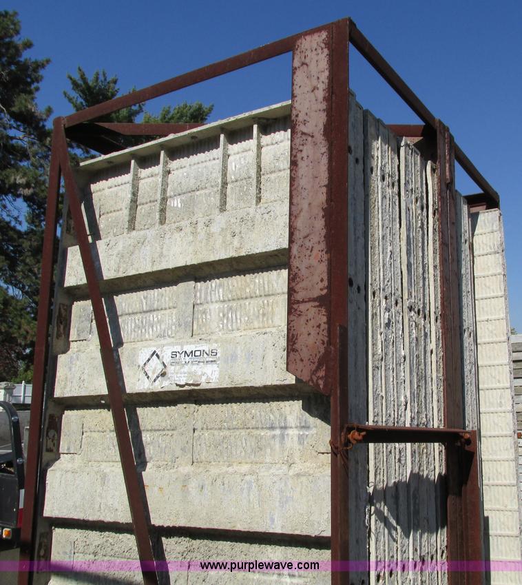 image for item I4230 (17) Symons Silver aluminum concrete forms