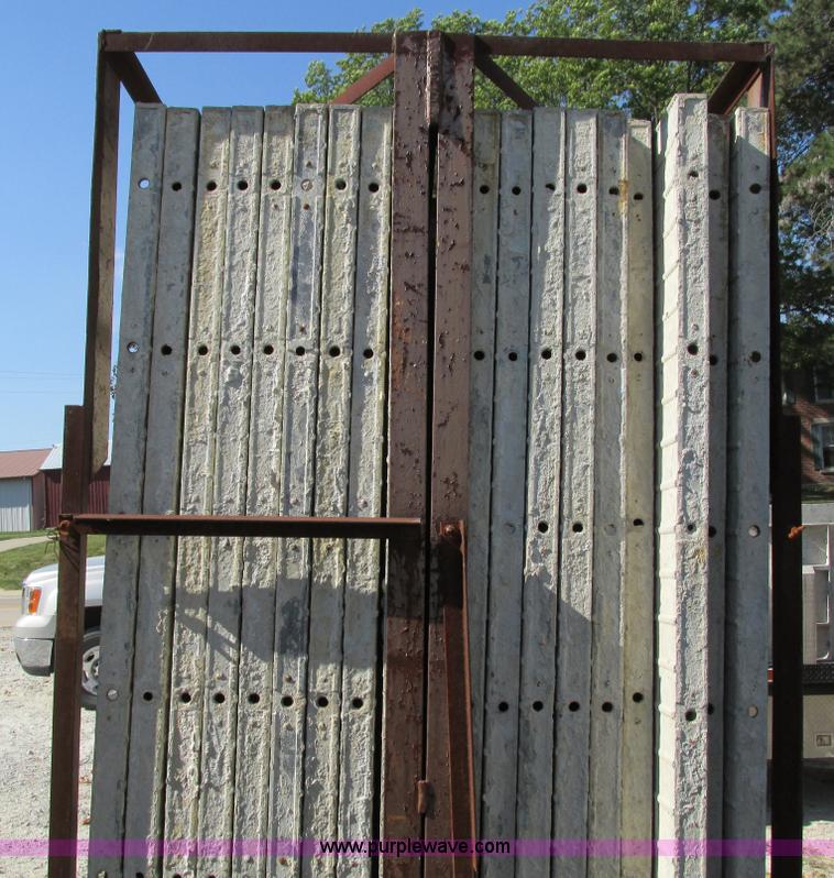 image for item I4230 (17) Symons Silver aluminum concrete forms