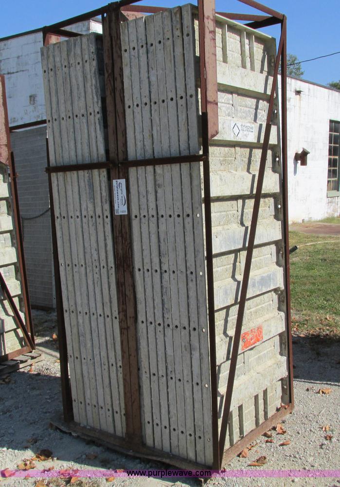 image for item I4231 (17) Symons Silver aluminum concrete forms