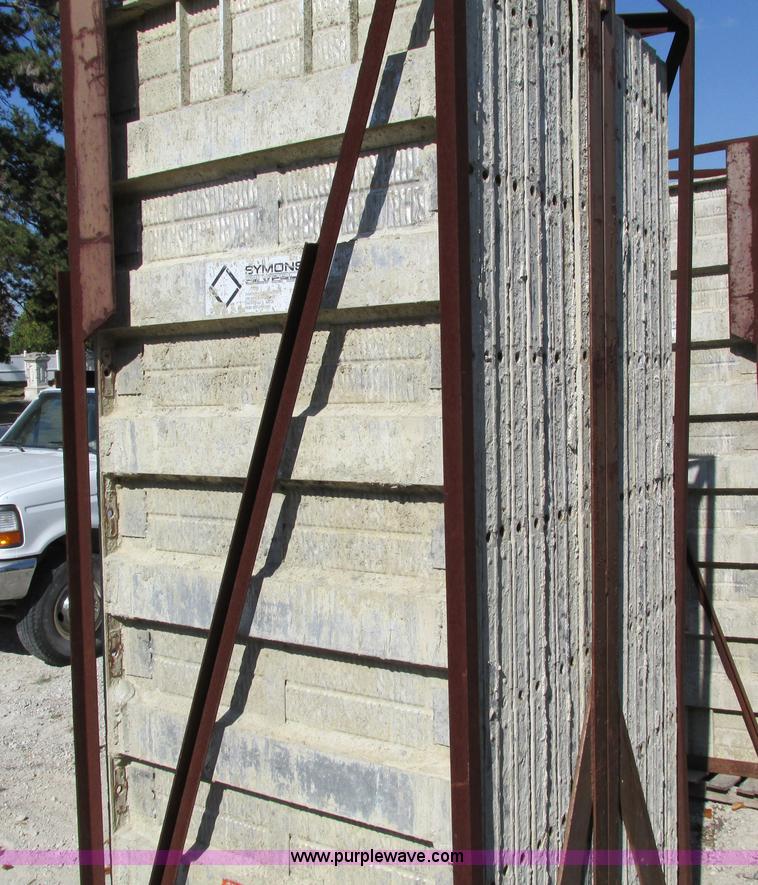 image for item I4231 (17) Symons Silver aluminum concrete forms