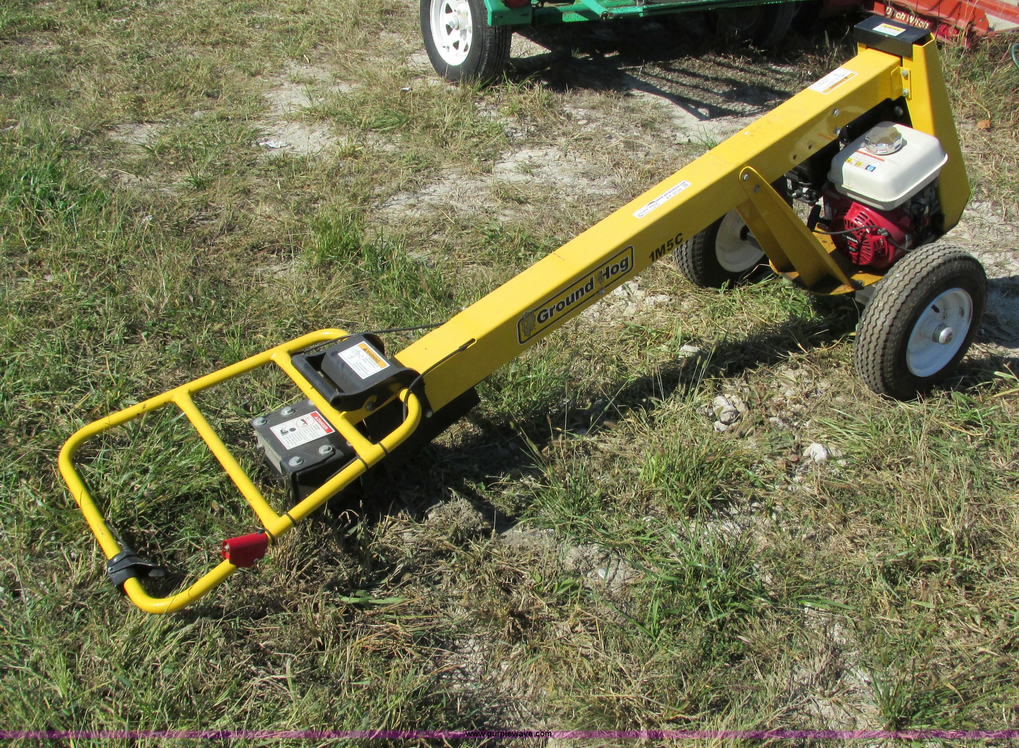 Ground Hog 1M5CH auger in Mount Pleasant, IA Item AY9739 sold