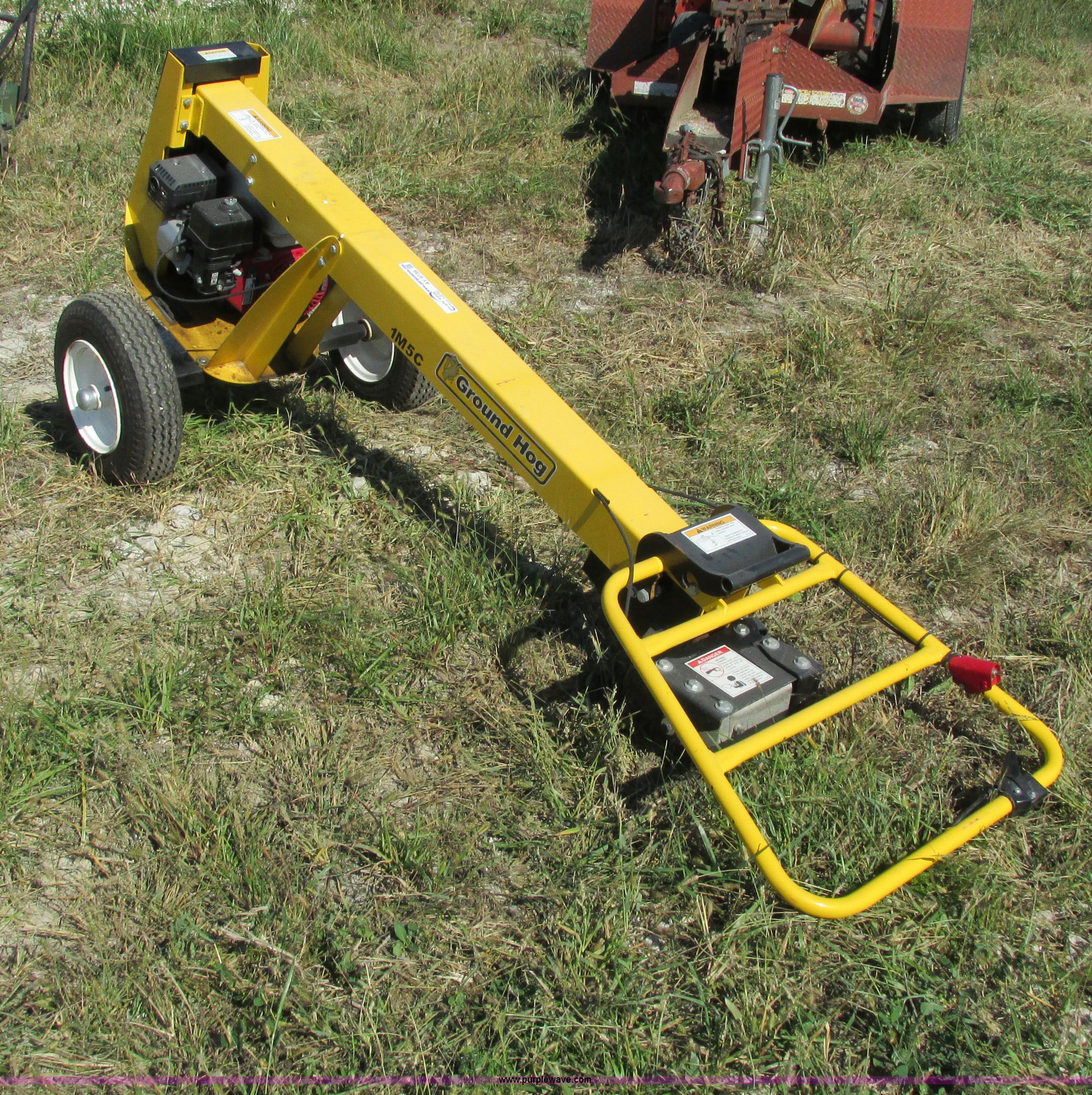 Ground Hog 1M5CH auger in Mount Pleasant, IA Item AY9739 sold