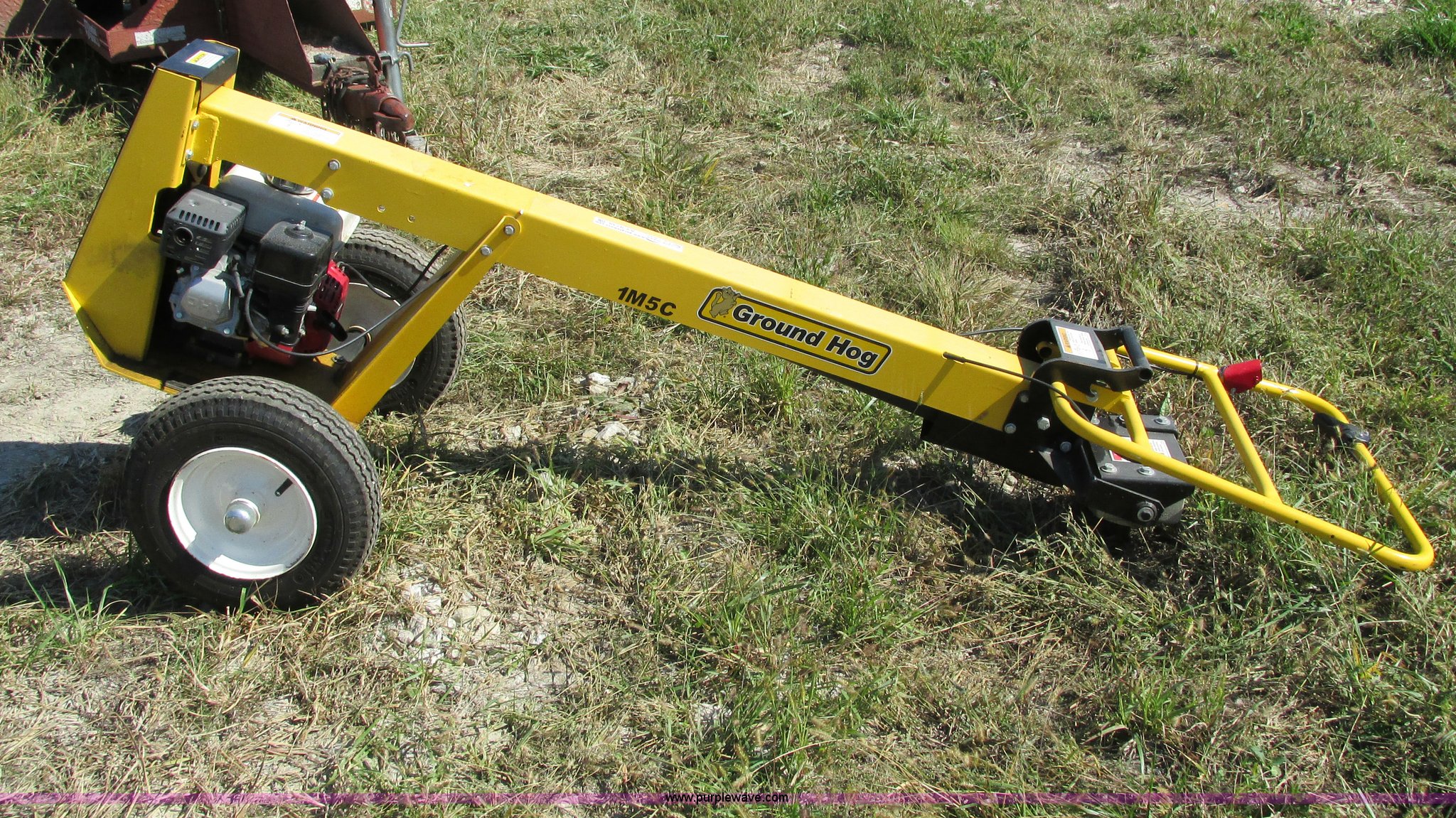Ground Hog 1M5CH auger in Mount Pleasant, IA Item AY9739 sold