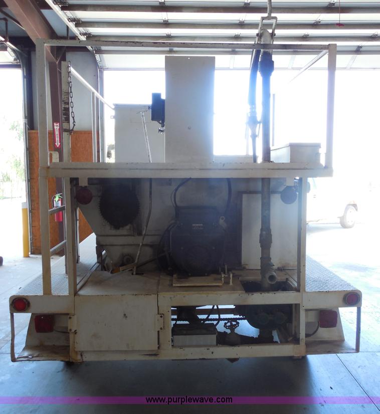 image for item E7734 Bowie Victor 800 Hydro mulcher