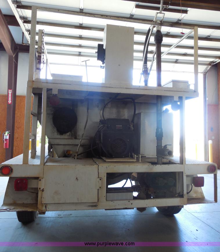 image for item E7734 Bowie Victor 800 Hydro mulcher