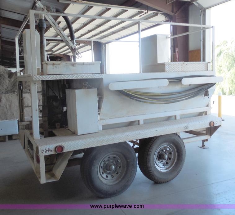 image for item E7734 Bowie Victor 800 Hydro mulcher