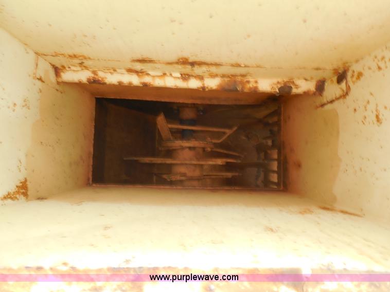 image for item E7734 Bowie Victor 800 Hydro mulcher