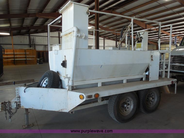 image for item E7735 Bowie Victor 800 Hydro mulcher