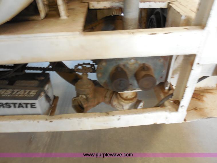 image for item E7735 Bowie Victor 800 Hydro mulcher