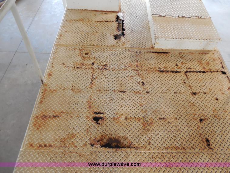 image for item E7735 Bowie Victor 800 Hydro mulcher