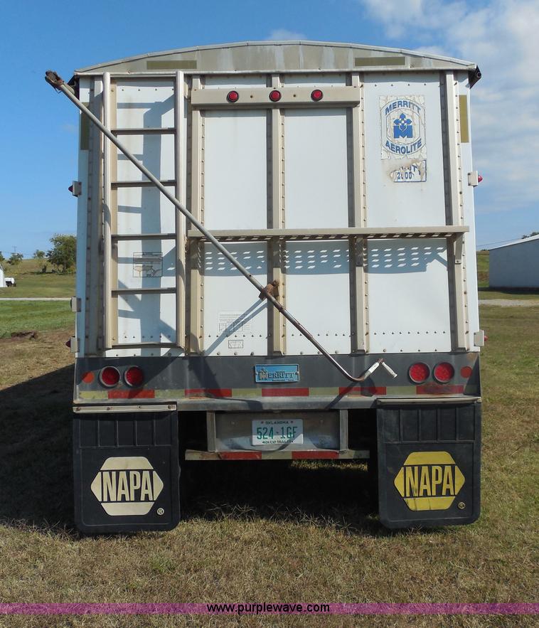 image for item E7738 2000 Merritt aluminum grain trailer