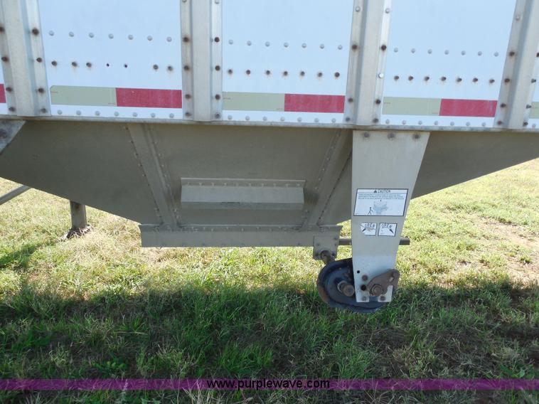 image for item E7738 2000 Merritt aluminum grain trailer