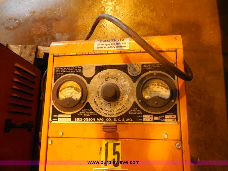 image for item E7739 (2) Industrial battery chargers