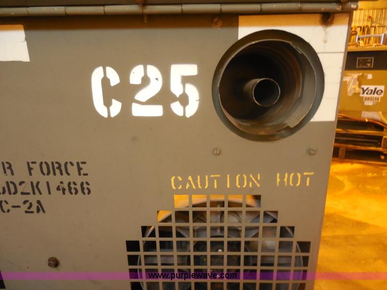 image for item E7741 Ingersoll Rand MC-2A air compressor