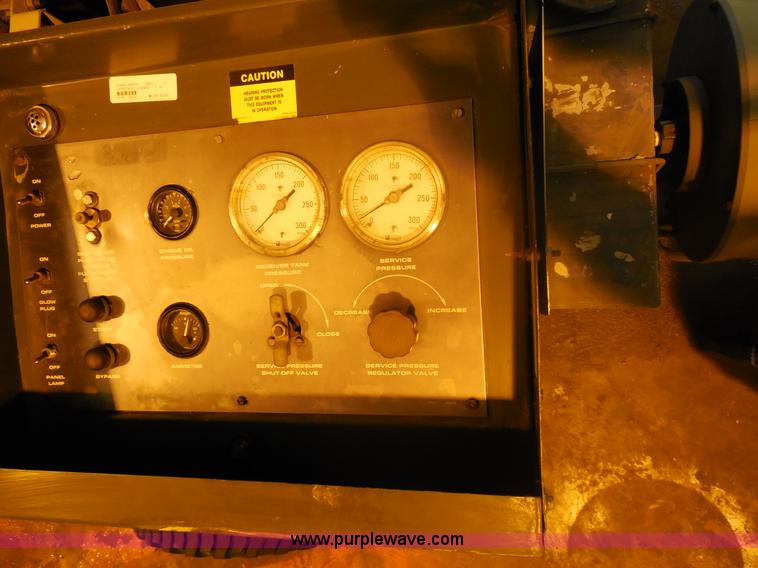 image for item E7741 Ingersoll Rand MC-2A air compressor