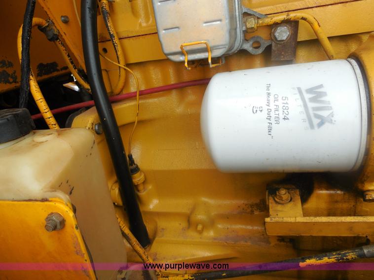 image for item E7746 1990 John Deere 644E articulated wheel loader