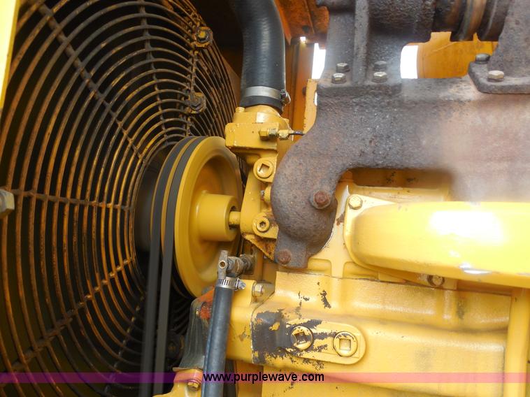 image for item E7746 1990 John Deere 644E articulated wheel loader