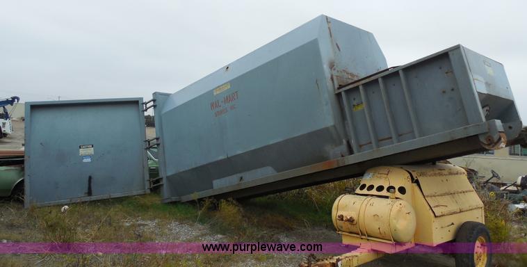 image for item F3240 1999 Cram-A-Lot 30 yard self-contained compactor