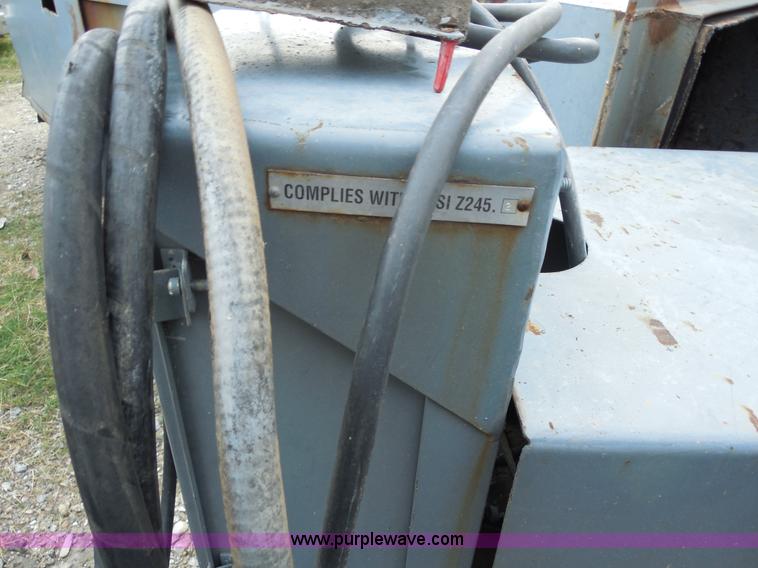 image for item F3240 1999 Cram-A-Lot 30 yard self-contained compactor