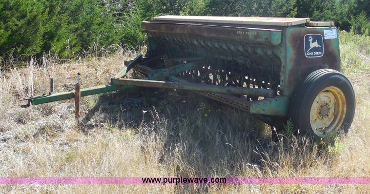 image for item F3247 John Deere 8350 grain drill