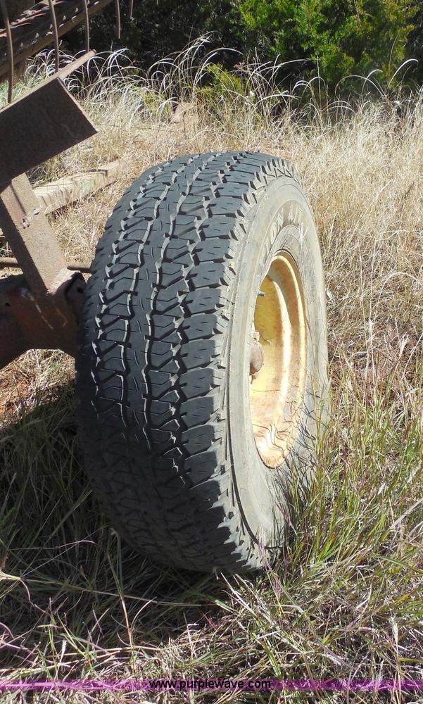 image for item F3247 John Deere 8350 grain drill