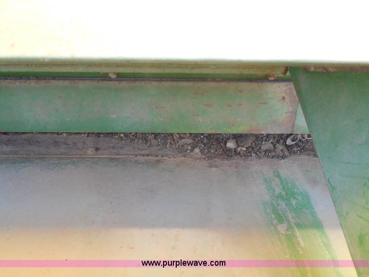 image for item F3247 John Deere 8350 grain drill
