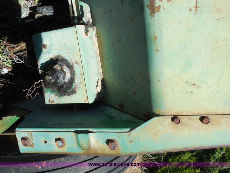 image for item F3247 John Deere 8350 grain drill