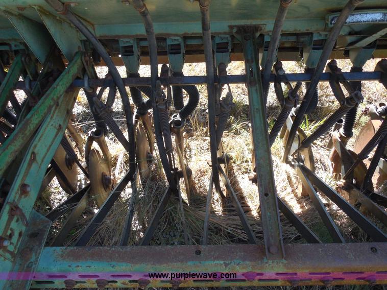 image for item F3247 John Deere 8350 grain drill