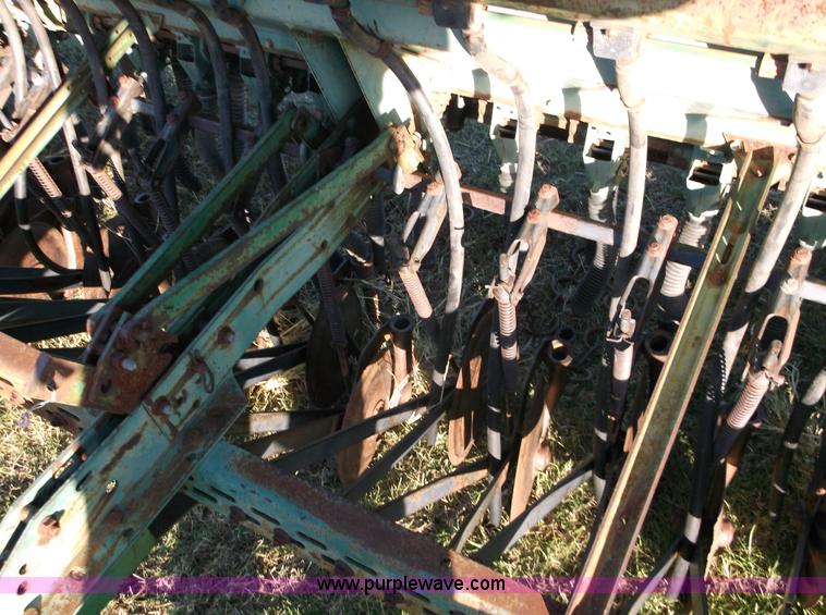 image for item F3247 John Deere 8350 grain drill